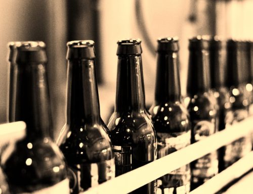Cervezas Artesanas para Principiantes: Guía Definitiva para Empezar en el Mundo Craft (2025)